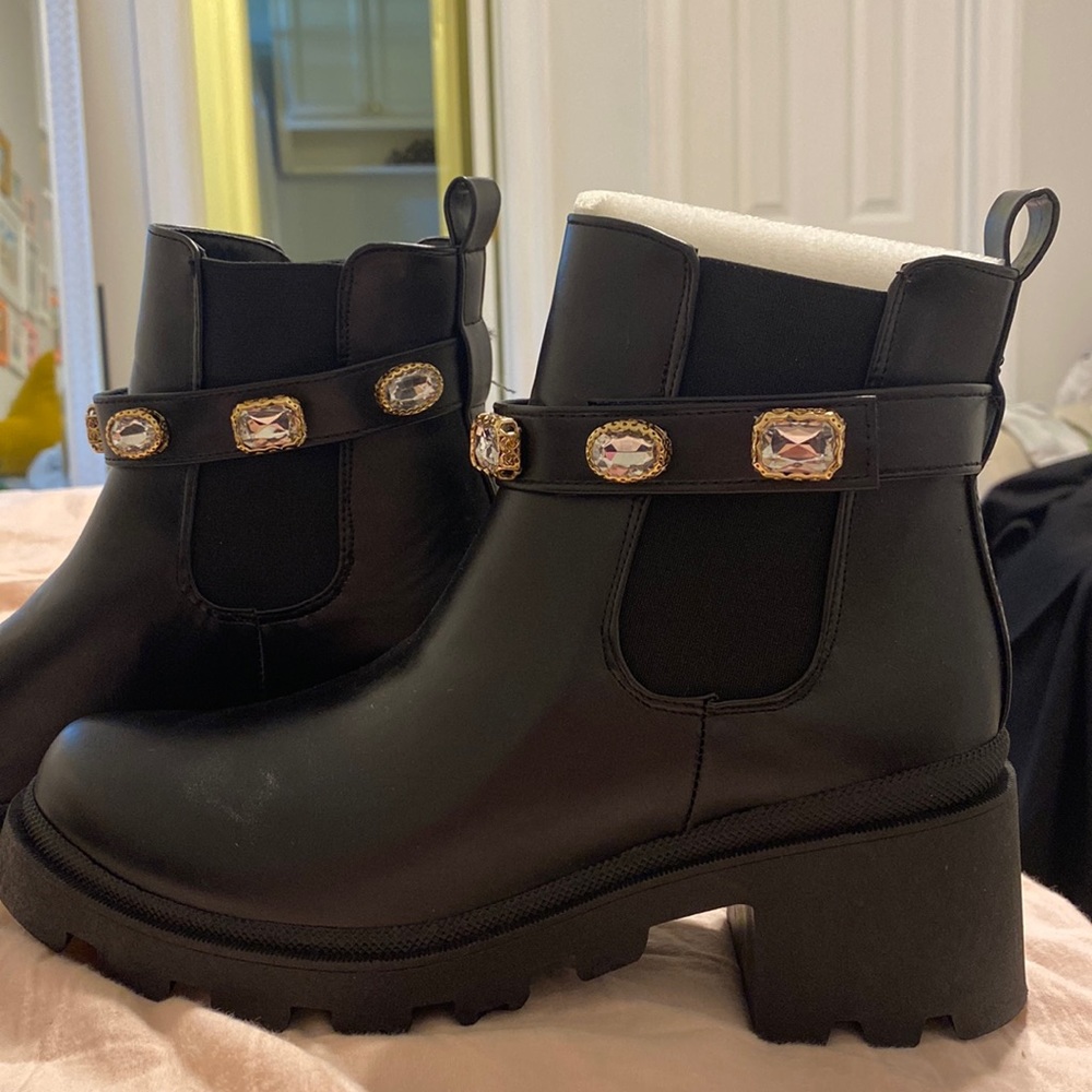 Steven Madden dupe boots